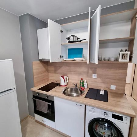 Best Family Apartments & Private Parking Sofia Exterior photo